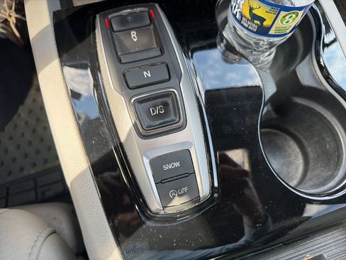 Used 2019 Honda Pilot Touring image 13