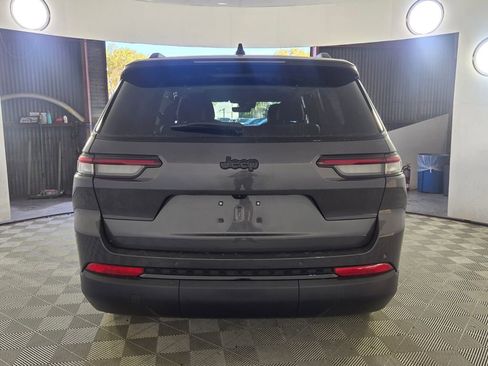 New 2025 Jeep Grand Cherokee L Altitude image 6