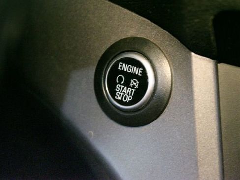Used 2019 Ford Escape SEL w/ Sun & Style Package AWD/4WD image 24