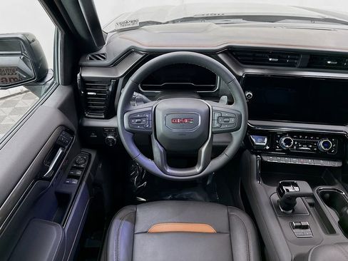 Used 2023 GMC Sierra 1500 AT4 image 23