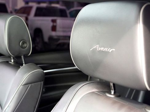 Used 2021 Buick Enclave Avenir w/ Avenir Technology Package image 12