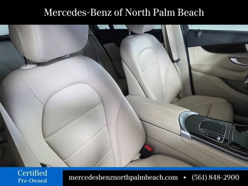Certified 2022 Mercedes-Benz GLC 300 image 30