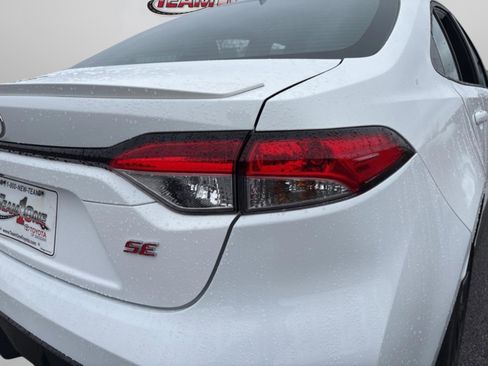 Certified 2024 Toyota Corolla SE image 29