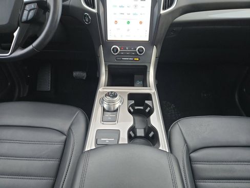 Used 2023 Ford Edge SEL w/ Convenience Package image 21
