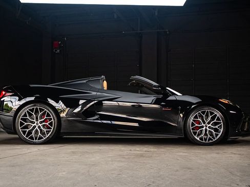 Used 2023 Chevrolet Corvette Stingray Premium Cpe w/ Engine Appearance Package RWD image 12