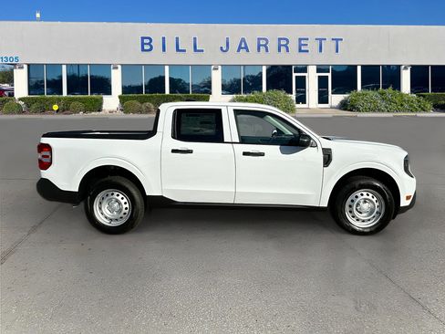 New 2026 Ford Maverick XL image 3