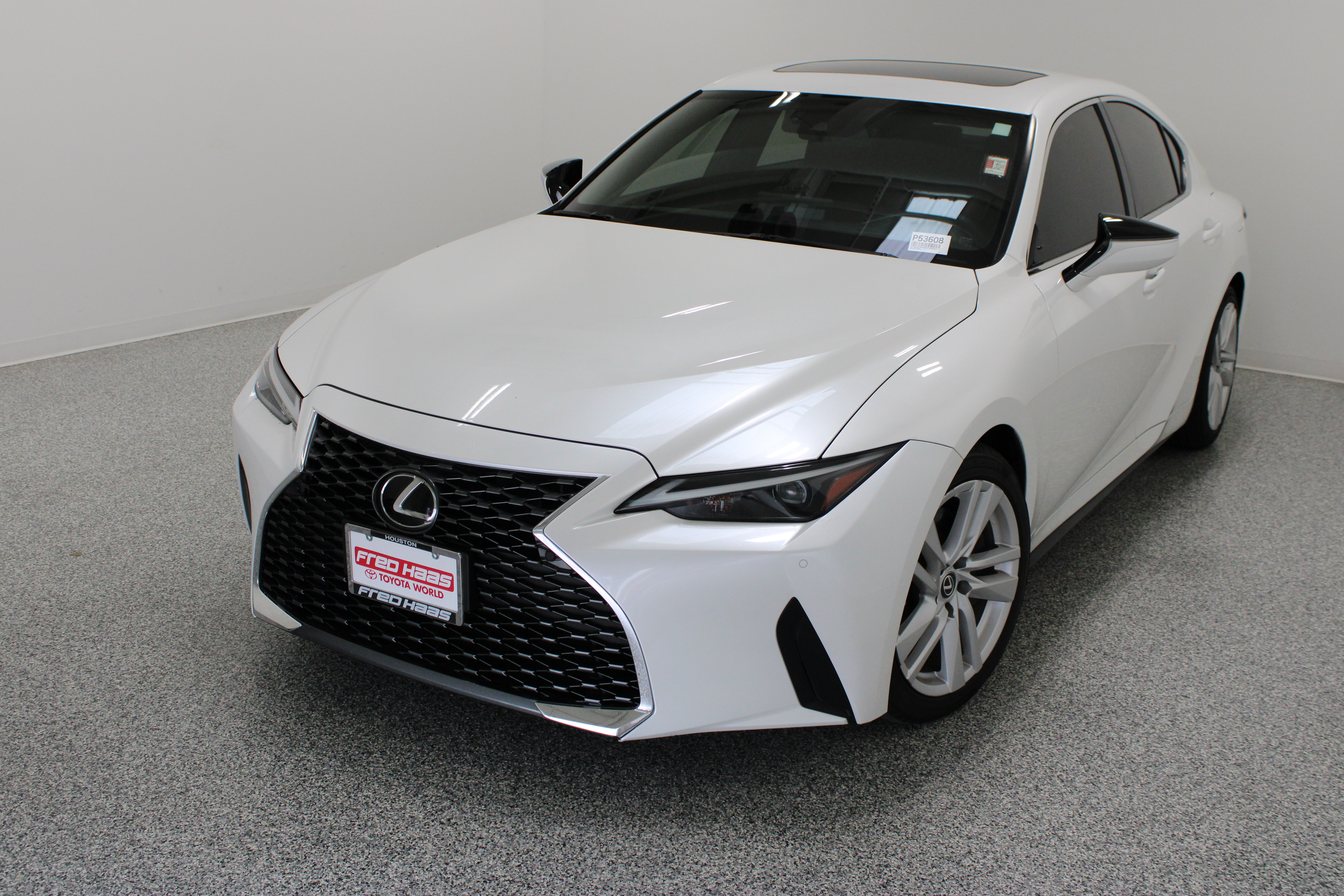 Used 2024 Lexus IS 300 w/ Comfort Package RWD image 2
