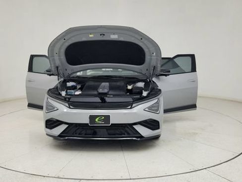 Used 2025 Kia EV6 GT-Line RWD image 14