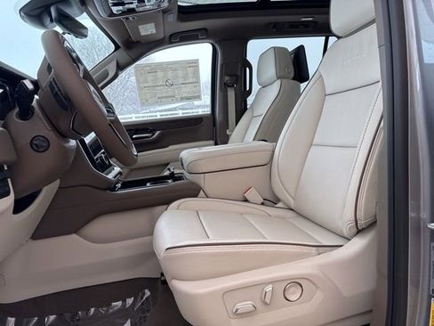 New 2026 GMC Yukon Denali w/ Advanced Technology Package image 14