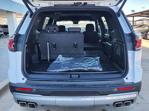 New 2026 GMC Acadia Elevation w/ LPO, Floor Liner Package image 51