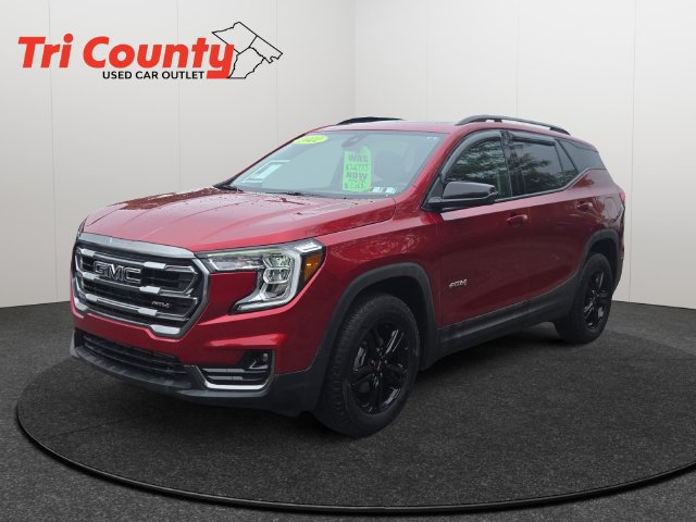 Used 2022 GMC Terrain AT4 w/ Infotainment Package II AWD/4WD image 3