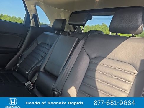 Used 2024 Ford Edge SEL AWD/4WD image 17