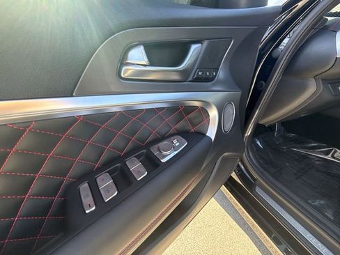 Used 2025 Genesis G70 3.3T Advanced w/ Sport Prestige Package image 13