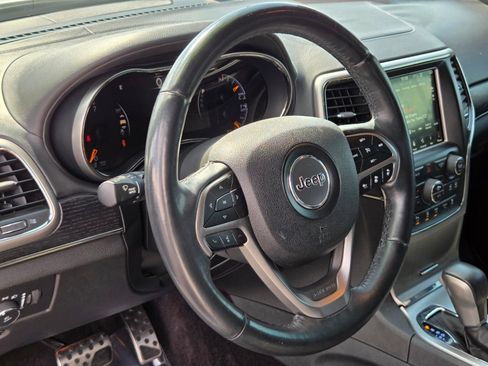 Used 2018 Jeep Grand Cherokee High Altitude AWD/4WD image 19