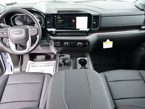 New 2026 GMC Sierra 1500 SLT w/ SLT Premium Package image 18