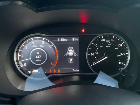 New 2025 Nissan Versa SR w/ Trunk Package image 19