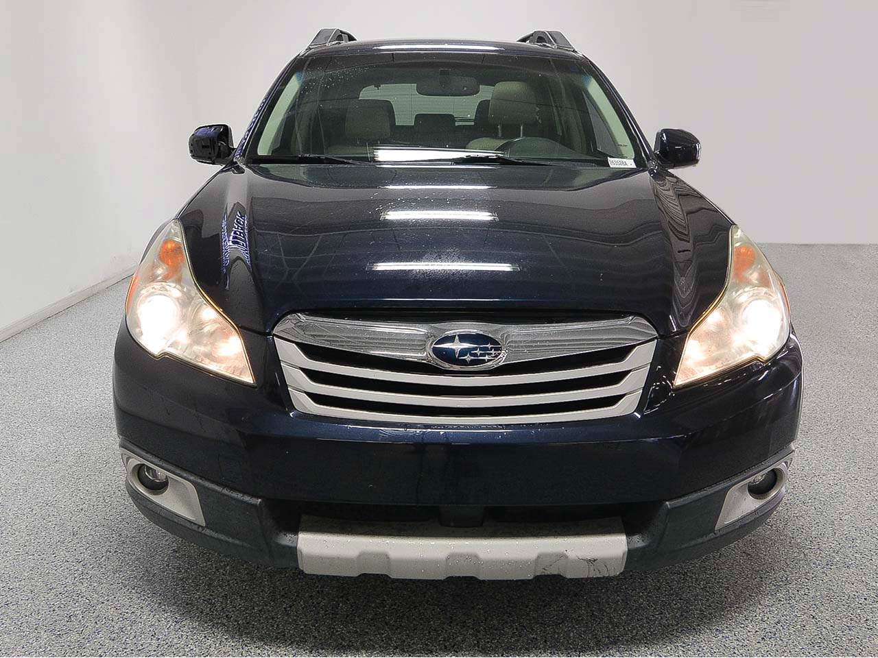 Used 2012 Subaru Outback 2.5i Premium AWD/4WD image 3