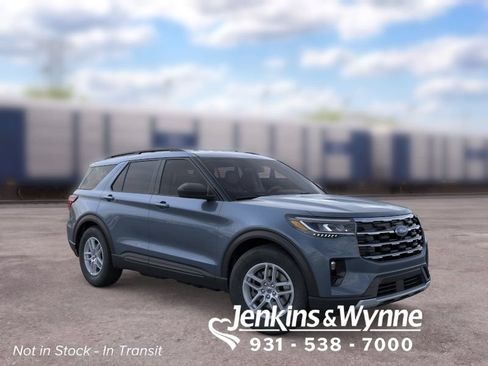 New 2026 Ford Explorer Active RWD image 7
