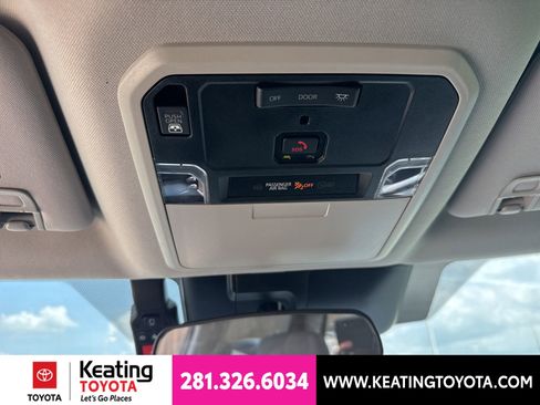 Used 2023 Toyota Tundra SR5 AWD/4WD image 23