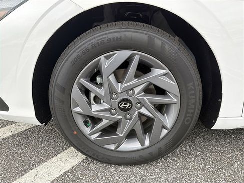 New 2026 Hyundai Elantra Blue image 11