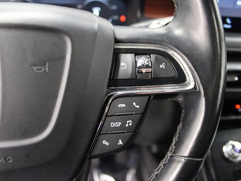 Used 2022 Lincoln Nautilus Reserve image 23