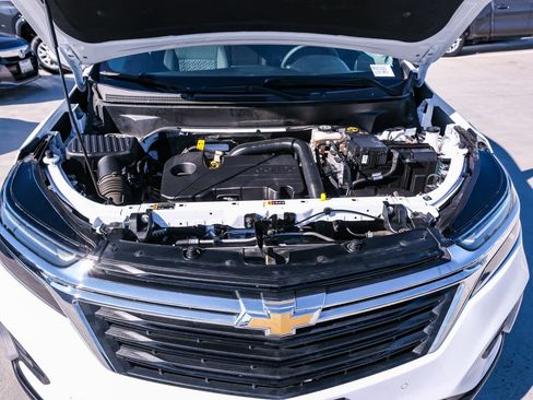 Used 2024 Chevrolet Equinox LT AWD/4WD image 23