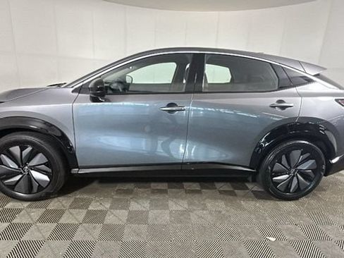 Used 2023 Nissan Ariya FWD image 5
