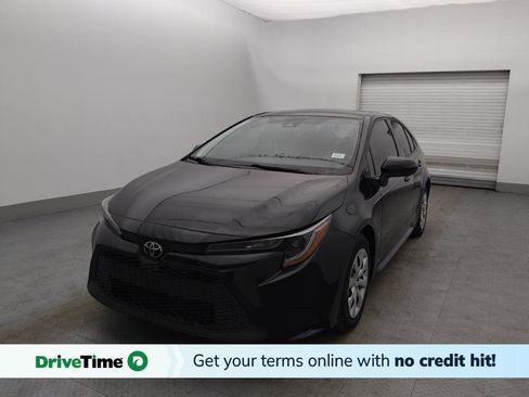Used 2022 Toyota Corolla LE image 1