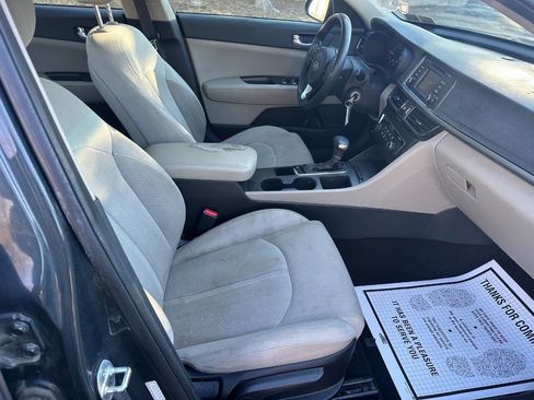 Used 2016 Kia Optima LX image 7