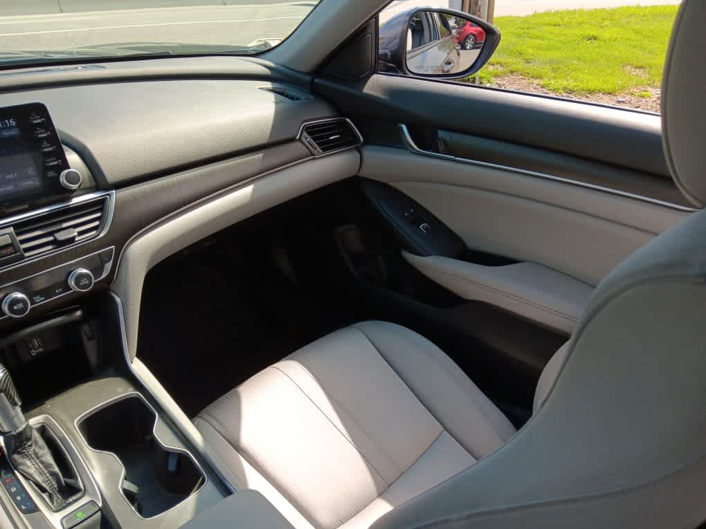 Used 2020 Honda Accord EX image 13