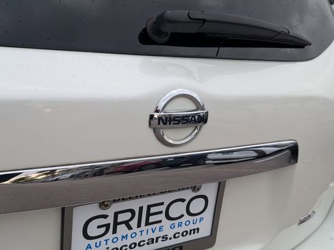Used 2019 Nissan Pathfinder SV image 13