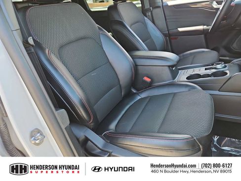 Used 2025 Ford Escape ST-Line FWD image 21