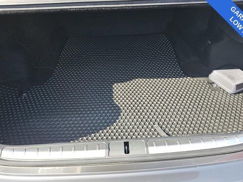 Used 2022 Lexus LS 500 500 Base image 9