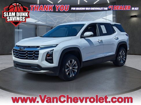 Used 2026 Chevrolet Equinox LT image 1