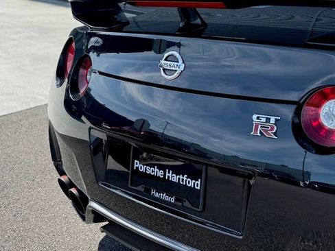 Used 2014 Nissan GT-R Track Edition AWD/4WD image 37