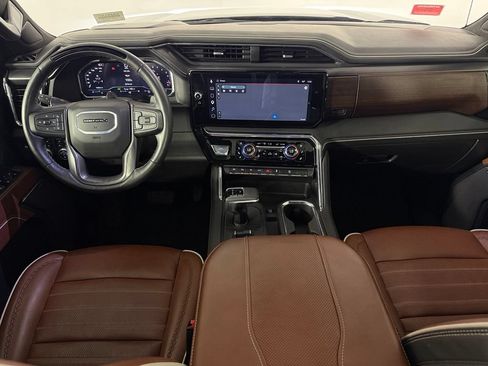 Used 2025 GMC Sierra 1500 Denali Ultimate AWD/4WD image 14