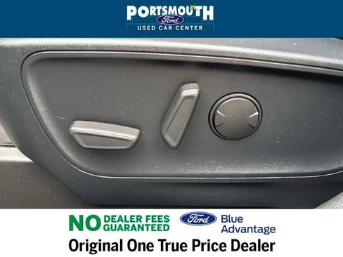 Used 2022 Ford Escape SEL w/ Technology Package image 17