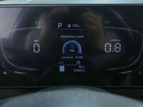 Used 2023 Kia Sportage EX image 15