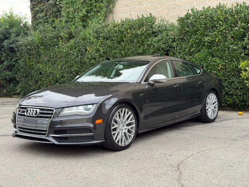 Used 2013 Audi S7 Prestige image 1