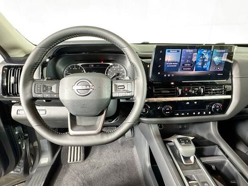 New 2026 Nissan Pathfinder SV AWD/4WD image 10