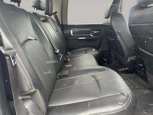 Used 2017 RAM 1500 Laramie w/ Convenience Group AWD/4WD image 16