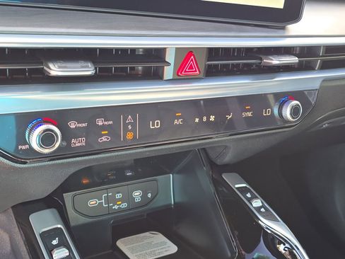 New 2026 Kia Sorento SX Prestige AWD/4WD image 26