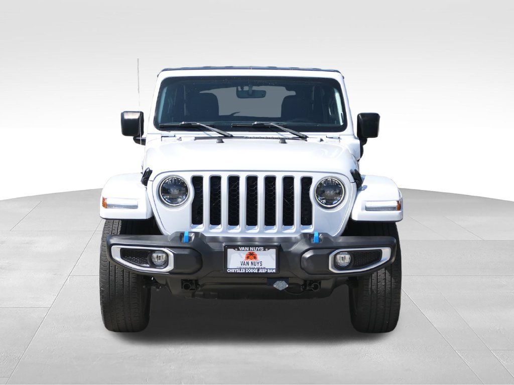 Certified 2023 Jeep Wrangler Unlimited Sahara AWD/4WD image 7