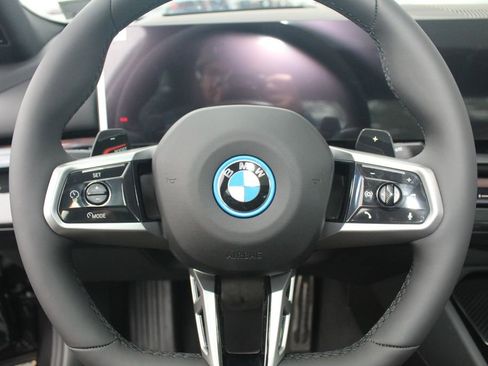 Used 2026 BMW 550e xDrive w/ Executive Package AWD/4WD image 15
