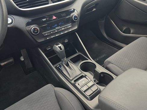 Used 2020 Hyundai Tucson SEL FWD image 16