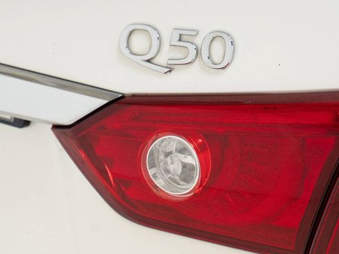 Used 2014 INFINITI Q50 Premium w/ All Weather Package RWD image 16