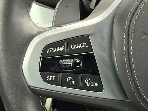 Used 2025 BMW X5 M60i w/ Executive Package image 16