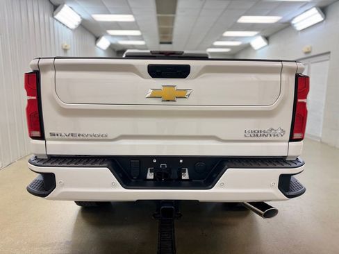 New 2025 Chevrolet Silverado 3500 High Country w/ Technology Package image 7