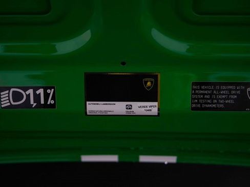 Used 2024 Lamborghini Huracan EVO image 29