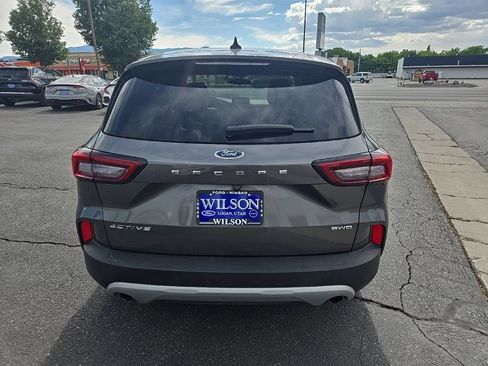Used 2025 Ford Escape Active AWD/4WD image 7